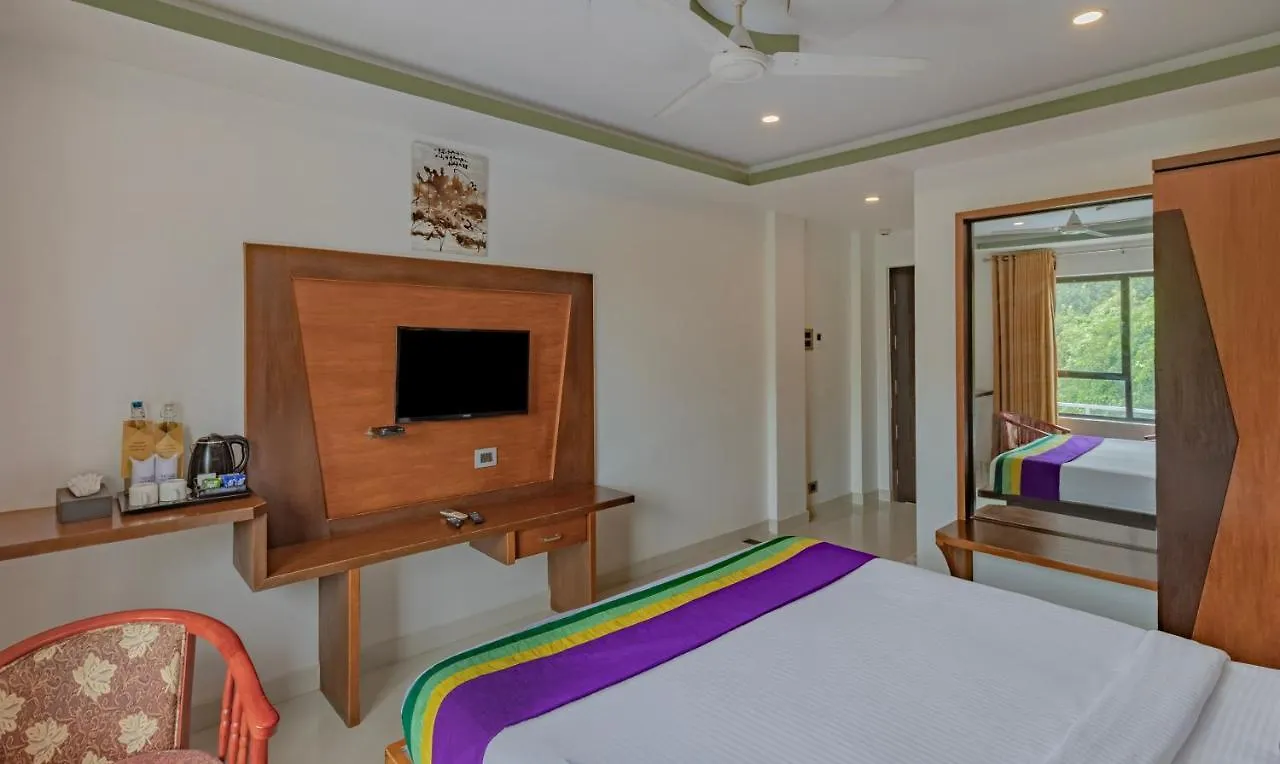 Treebo Premium Palmyra Milford, 2 Km From Alleppey Beach Alappuzha